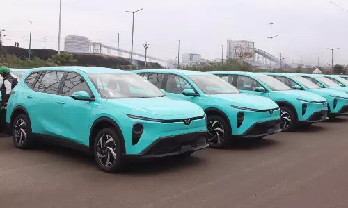 VOC Port dispatches 100 VinFast EVs to Haryana by rail VOC Port dispatches 100 VinFast EVs to Haryana by rail