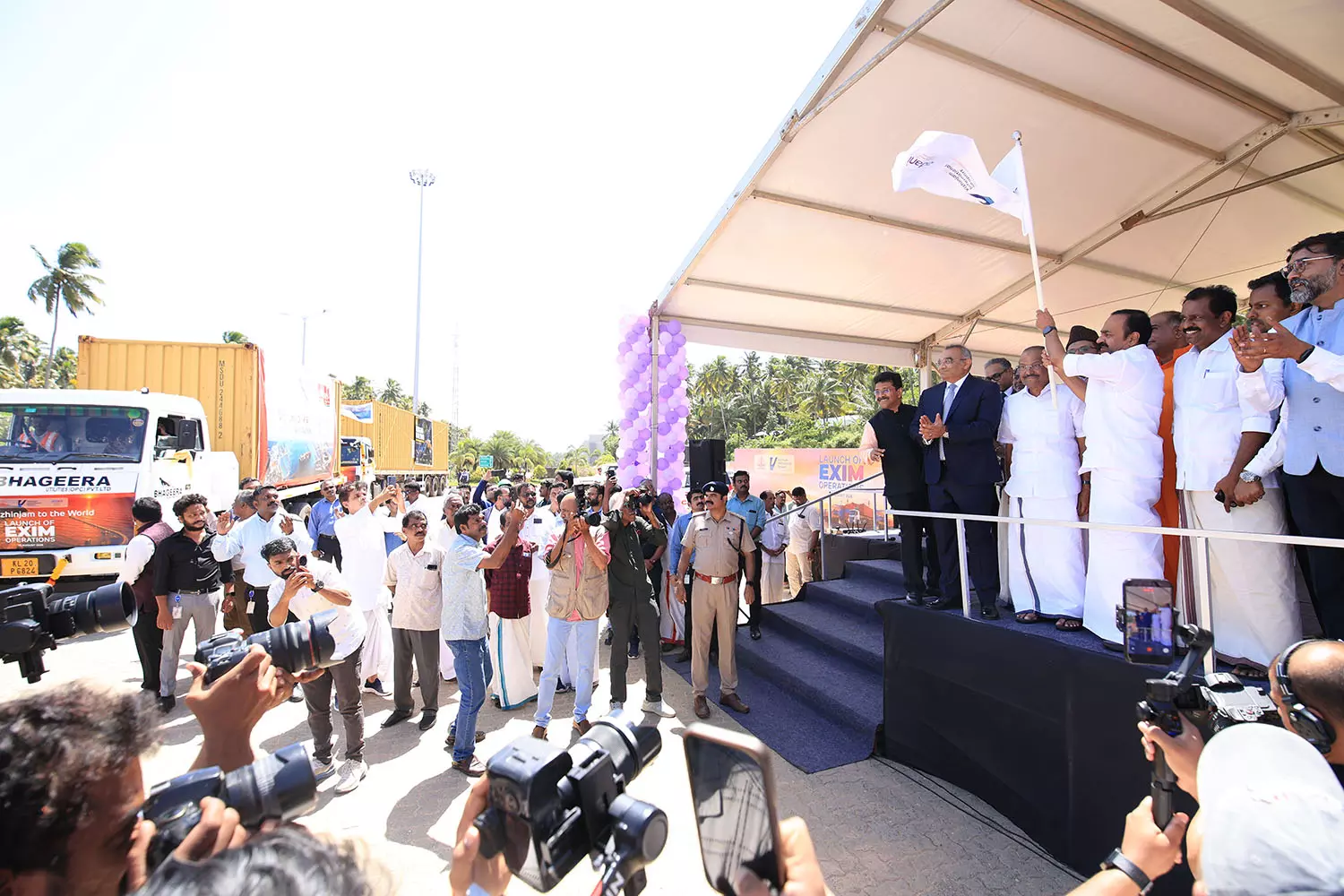 Vizhinjam port launches EXIM operations with ₹16,000 cr expansion Vizhinjam port launches EXIM operations with ₹16,000 cr expansion
