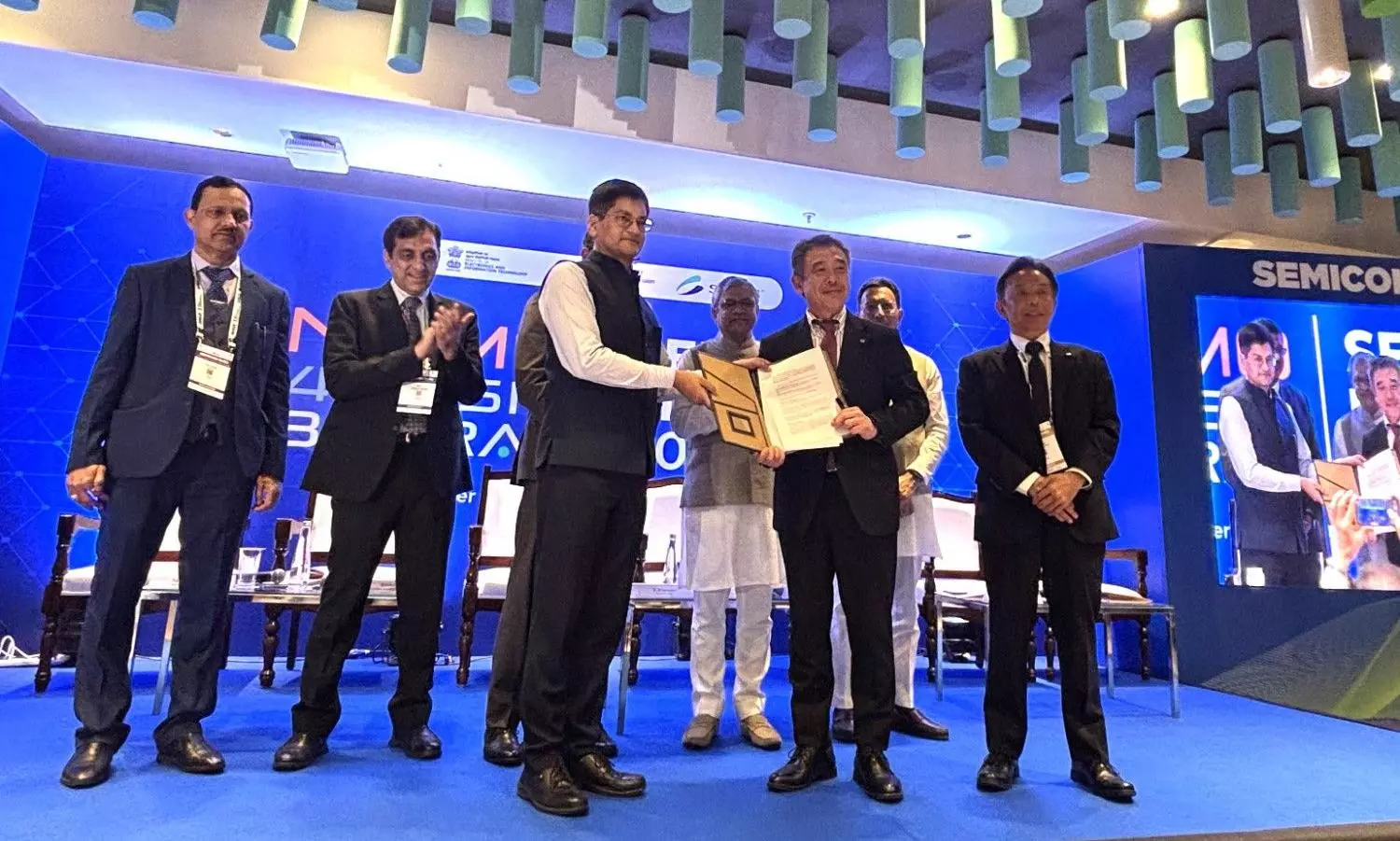 NX Group signs MOU with ISM for semiconductor logistics NX Group signs MOU with ISM for semiconductor logistics