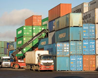 Indian container traffic growth outpaces global growth rates Indian container traffic growth outpaces global growth rates
