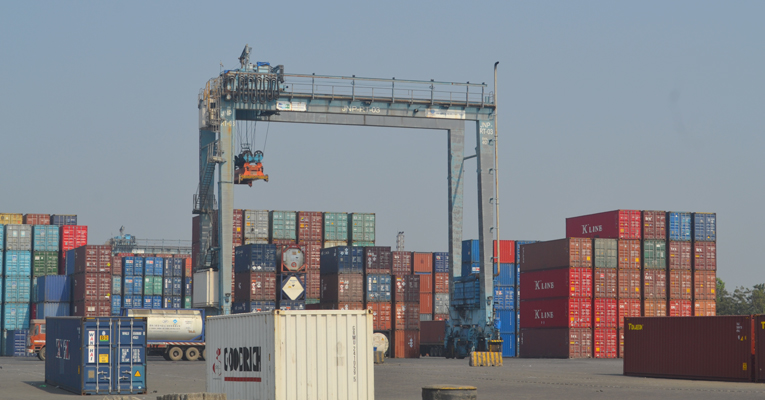 JNPT registers 5.76% growth in container handling, DPD share up at 34.73% 