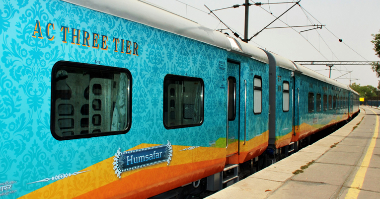 Railways Minister inspects upgraded Humsafar coaches Railways Minister inspects upgraded Humsafar coaches
