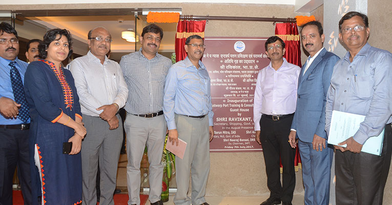 Shipping Secretary visits JNPT