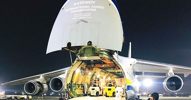 Antonov Airlines unloading 70 tonnes of oxygen concentrators in Delhi, India. (Photo: Antonov Airlines)