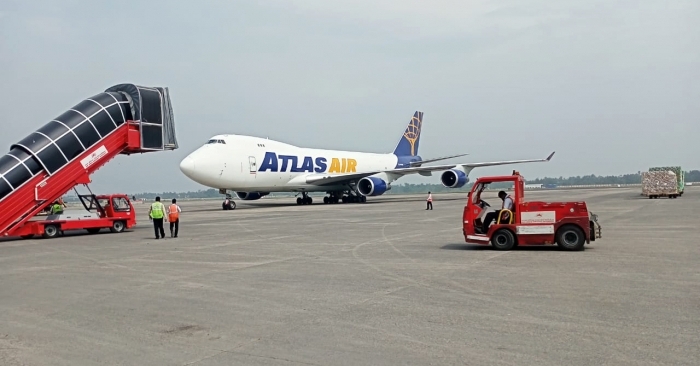 Atlas Air Boeing 747 freighter at Kolkata Airport - Picture from Twitter (@AAICLAS_in)