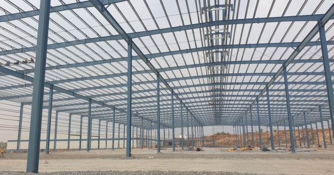 Avigna Group is looking at a PAN India expansion and is currently building warehousing space of 3 mn sq.ft each in Hosur and Hoskote, 1 million sq. ft each in Chennai and Nellore and 2 million sq ft in Madurai.