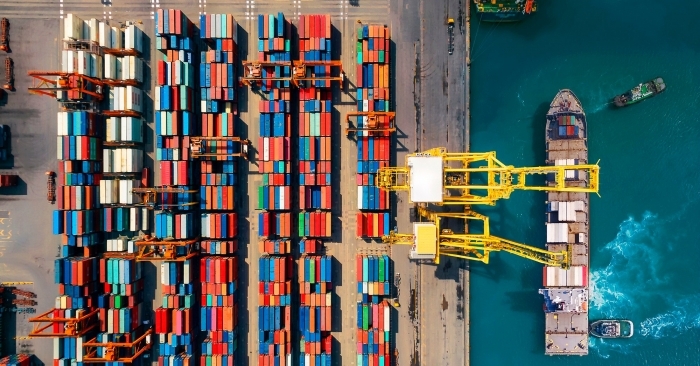 Launched in 2018, TradeLens now includes more than 175 organizations %u2013 extending to more than 10 ocean carriers and encompassing data from more than 600 ports and terminals.