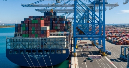 CMA CGM launches 3 new services to France