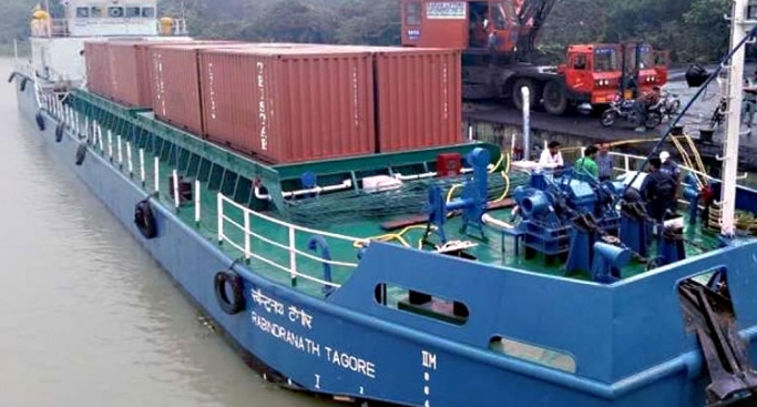 Cargo vessel MV RN Tagore has earlier shipped 16 containers belonging to Pepsico on river Ganges from Kolkata to Varanasi Cargo vessel MV RN Tagore has earlier shipped 16 containers belonging to Pepsico on river Ganges from Kolkata to Varanasi