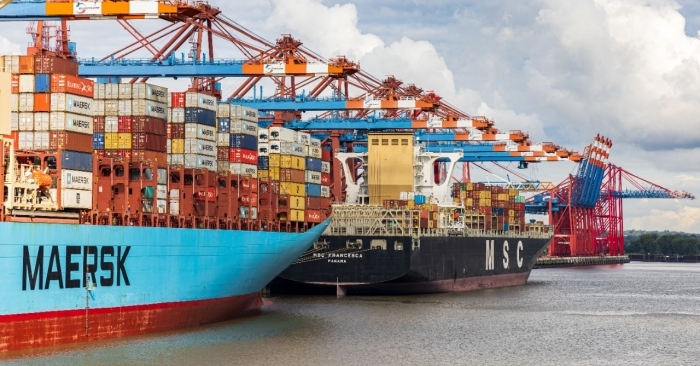 Container carriers order 550 ships in 2021, up nearly 400%; Maersk warns of tough times