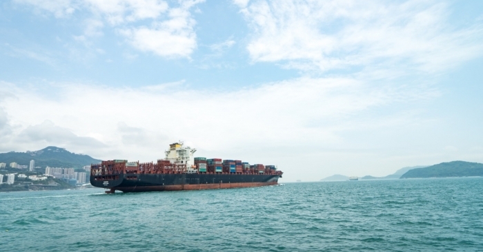 Container prices decline at LA/LB ports, global congestion continues, no link between reliability & freight rates Container prices decline at LA/LB ports, global congestion continues, no link between reliability & freight rates