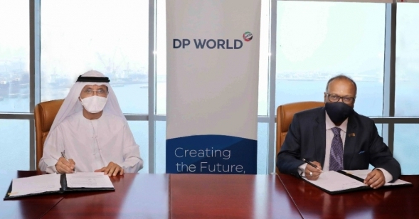 Ahmed Bin Sulayem, group chairman &amp;amp;amp; CEO, DP World and Ramesh S Ramakrishnan, chairman, Transworld Group &amp;amp;amp; Shreyas Shipping and Logistics, during the signing ceremony.