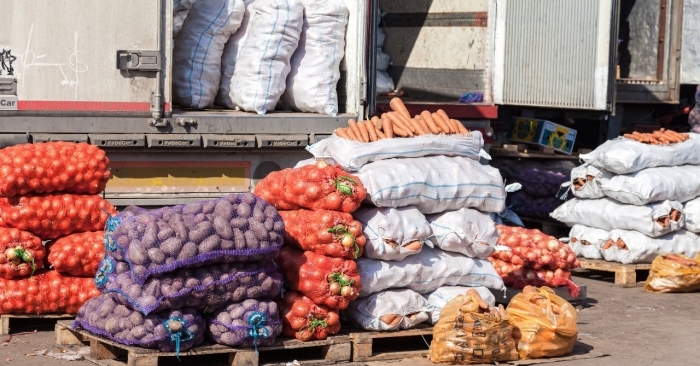 According to a 2019 study done by the Central Institute of Post-Harvest Engineering and Technology (CIPHET), India has wasted a whopping 16 percent of its fruits and vegetables every year due to a weak cold chain infrastructure.