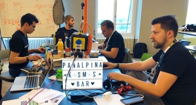 Panalpina’s five-member Kosmos team, comprising Gianluca Lupo (captain), Piotr Dziubecki, Marlon Leuthardt, Marcin Procyk and Takeo Yoshida.