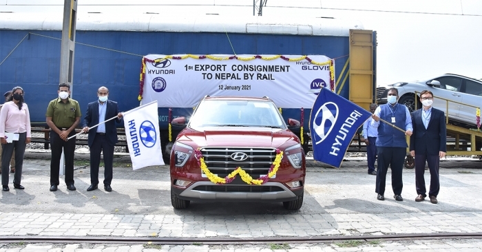 125 cars exported to Nepal through Railways from Walajabad Railway Hub near Irungattukkottai, Chennai