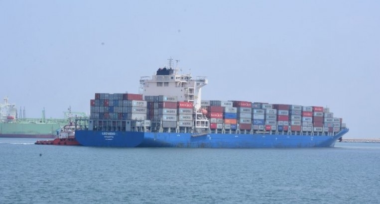 Maersk Leonidio at Ennore Maersk Leonidio at Ennore