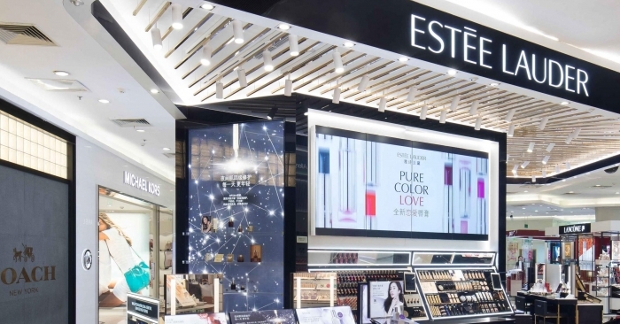 The Este Lauder Companies is leveraging o9%u2019s platform%u2019s capability to review how certain drivers, such as new product launches, promotions, influencer marketing, gift sets, and others are impacting baseline statistical forecasts.