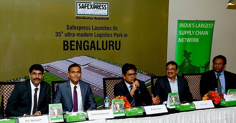 From Left to Right- PS Narayan, Regional Manager, Karnataka, Vineet Kanaujia- VP- Marketing_ Rubal Jain, MD_ SK Jain- Chief of Administration_ Rajesh Iyengar - Area Manager, Bengaluru