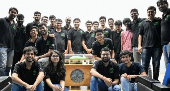 Virgin Hyperloop One co-founder and CTO Josh Geigel briefed them of the company’s plans to create a vast Hyperloop network in India and shared progress on the Pune-Mumbai project.