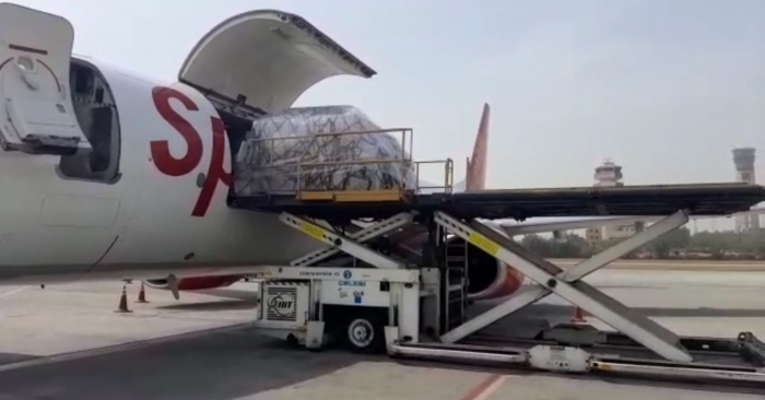 SpiceXpress used its B737 freighter aircraft to airlift the concentrators from Guangzhou. The aircraft landed in Delhi at 10 am today.