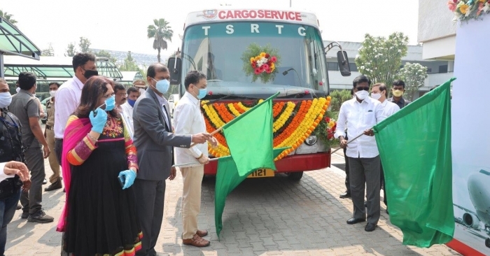 Puvvada Ajay Kuma, transport minister, Telangana, flagging off the bus from Hyderabad Airport