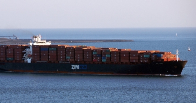 ZIM signs charter deal for three 7,000 TEU carriers for $400mn
