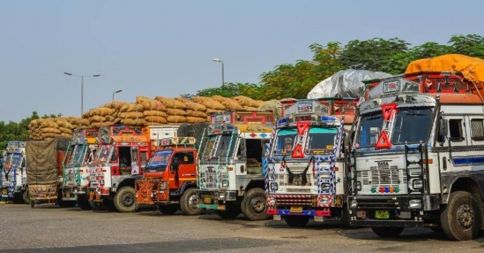 Hidden trends in Indian commercial vehicle sales of H1 2020-21