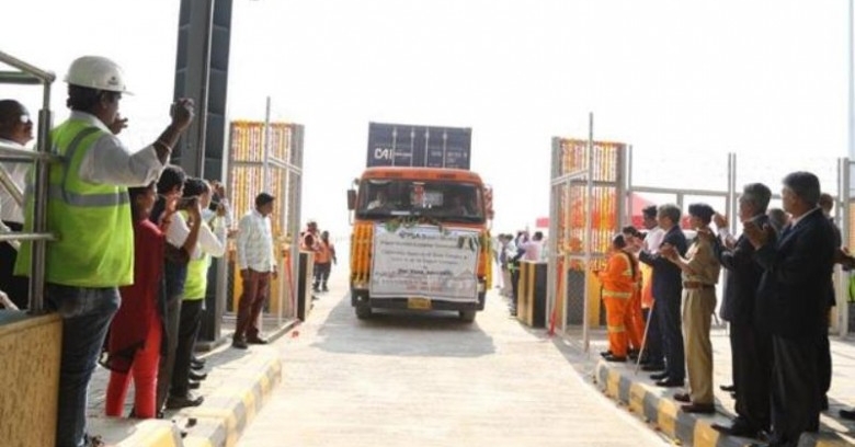 First container arrives at BMCT