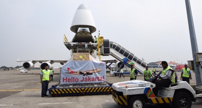 With the launch of this route, Cargolux becomes the only all-cargo carrier to offer a direct main deck connection between Europe and Indonesia.