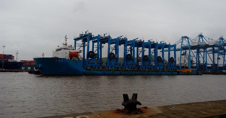 JNPT receives delivery of 6 new eRTGCs