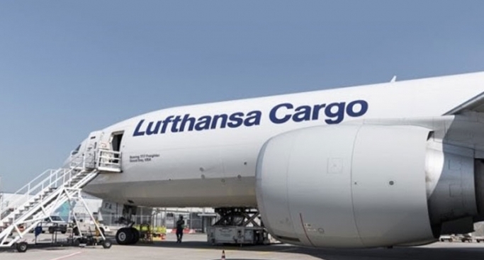 Lufthansa Cargo clears CSafe RAP for flight