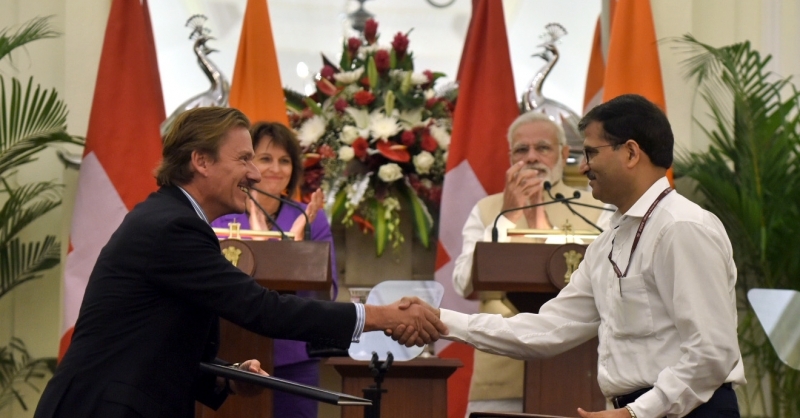 Ministry of Railways signs MoUs with Swiss Confederation