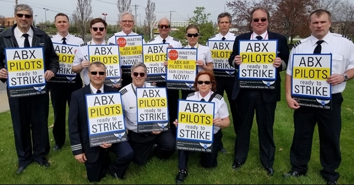 The pilots also launched a website, PilotsDeserveBetter.org, calling for improved working conditions.