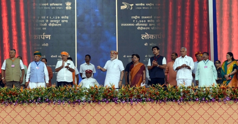 Prime Minister inaugurates NH projects worth Rs 15,100 crore