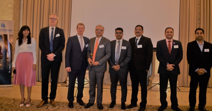 For 7 years Port of Wilhelmshaven is connected to India via Mundra and Nhava Sheva through ME1 service of Maersk, Safmarine and Hamburg Sud.